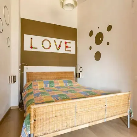 Stanza Con Terrazzo Vista - Lakeholiday Castel di Tora
